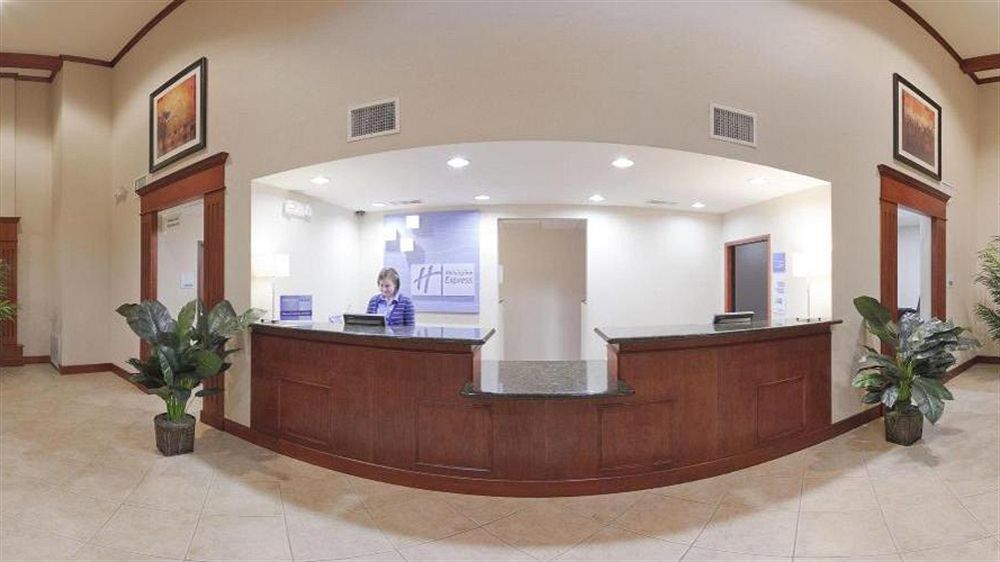 Holiday Inn Express Hotel & Suites San Dimas By Ihg Buitenkant foto